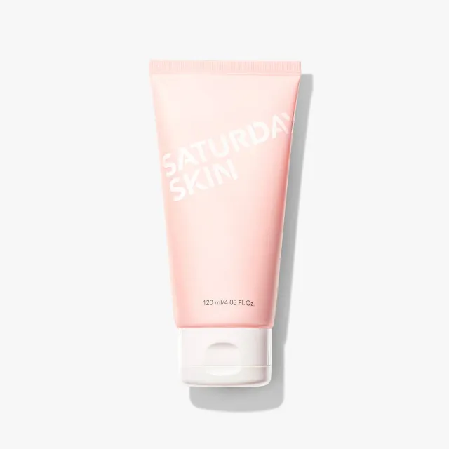 Saturday Skin Rise+Shine ansigtsrens 120 ml med æble og fersken
