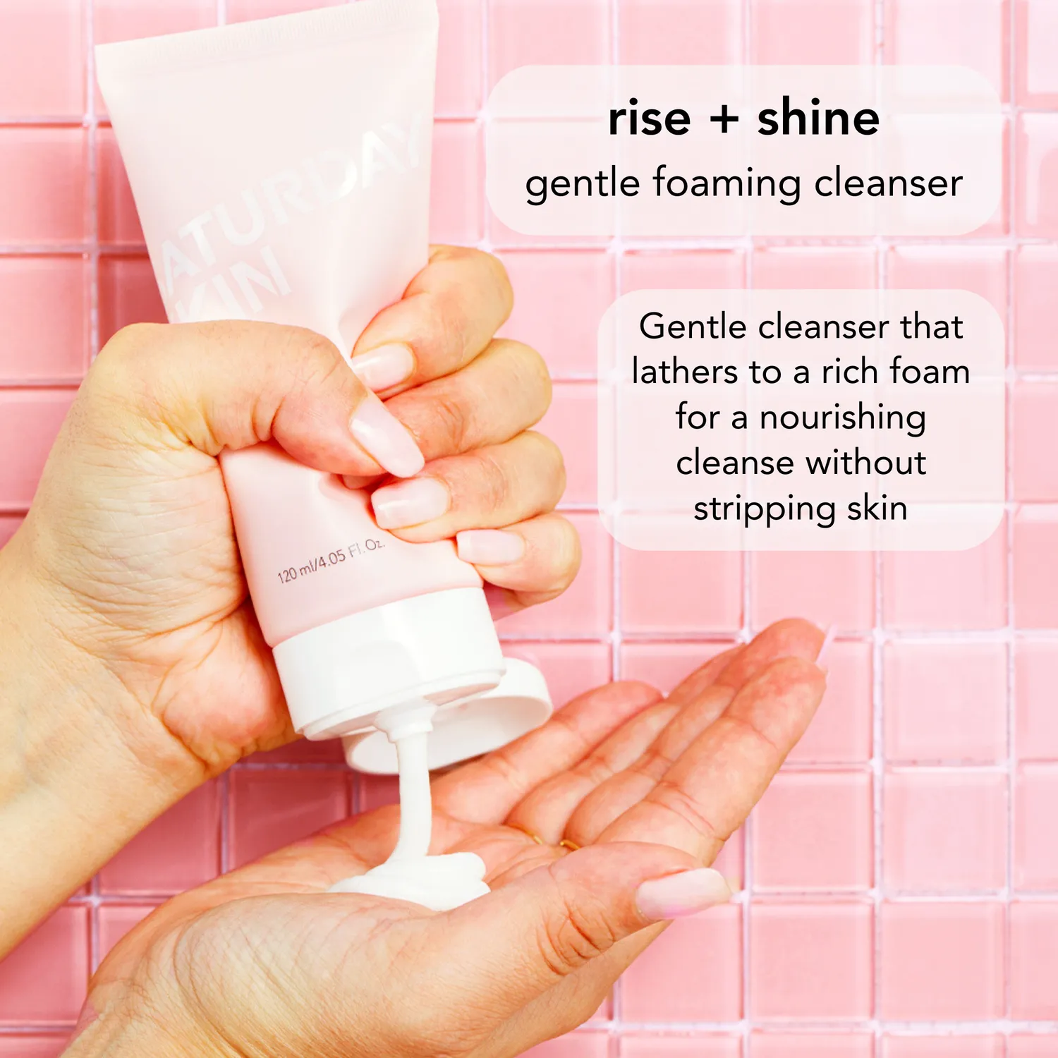 Saturday Skin Rise+Shine ansigtsrens 120 ml med æble og fersken