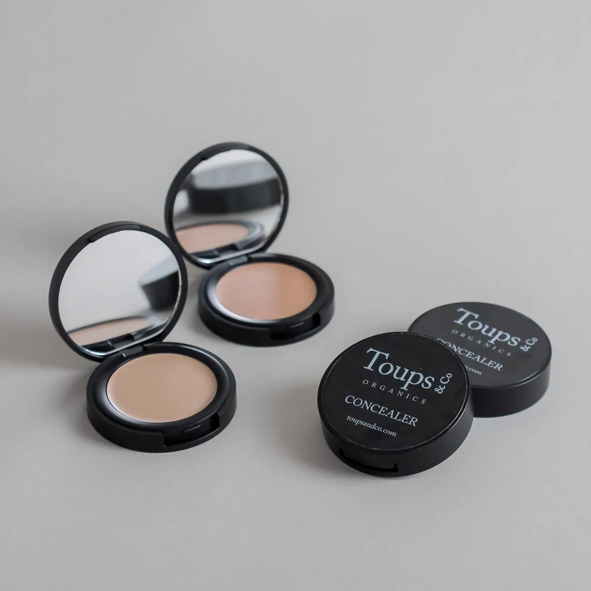 Toups and Co Complete Contour Set makeup naturlig