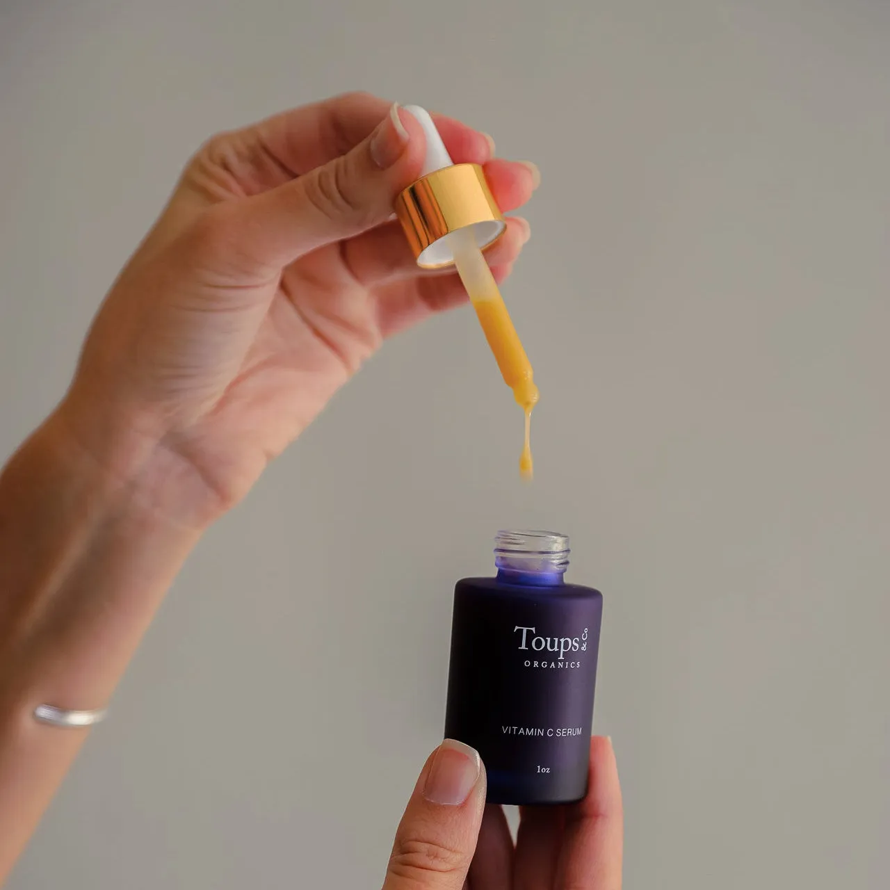 Toups and Co. Organics Vitamin C serum ujævn hud