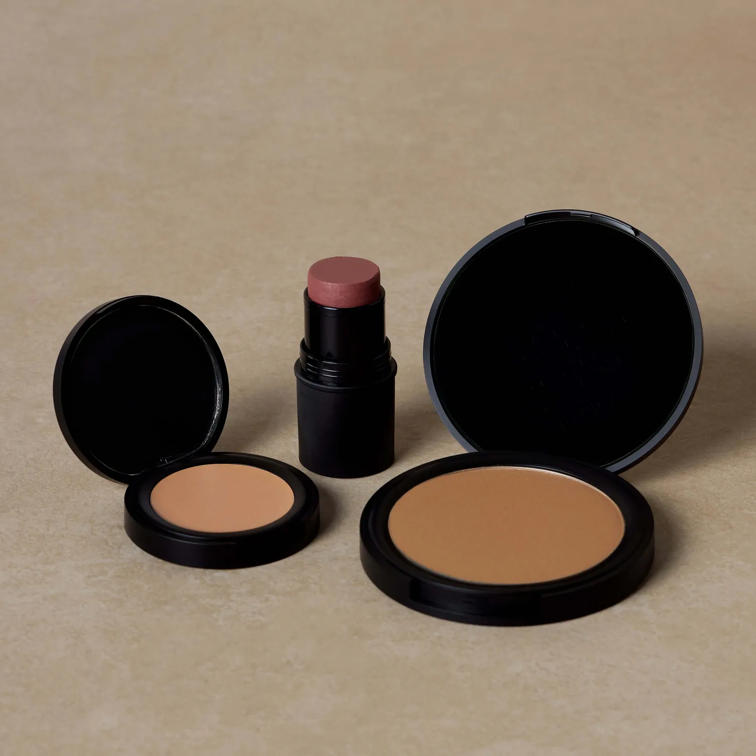 Toups and Co Complete Contour Set makeup naturlig