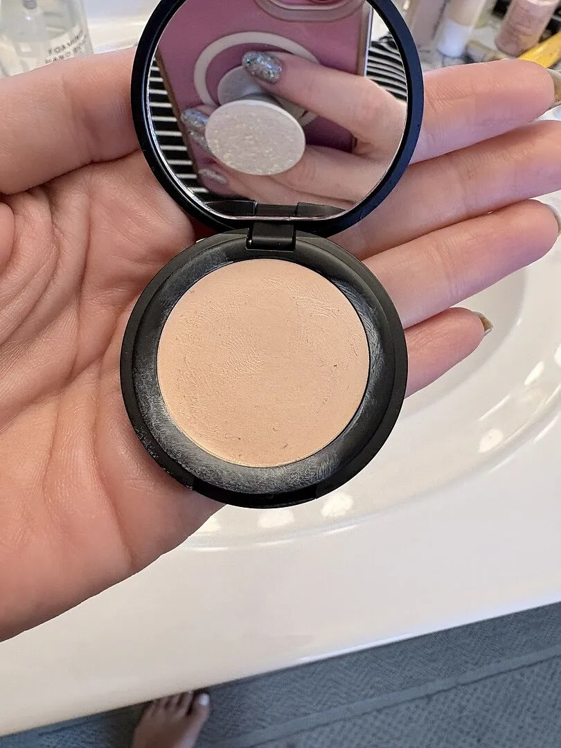 Toups and Co Concealer cremet Pure dækkende
