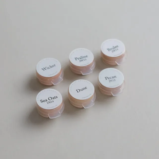 Toups and Co Liquid Foundation samples 6 nuancer