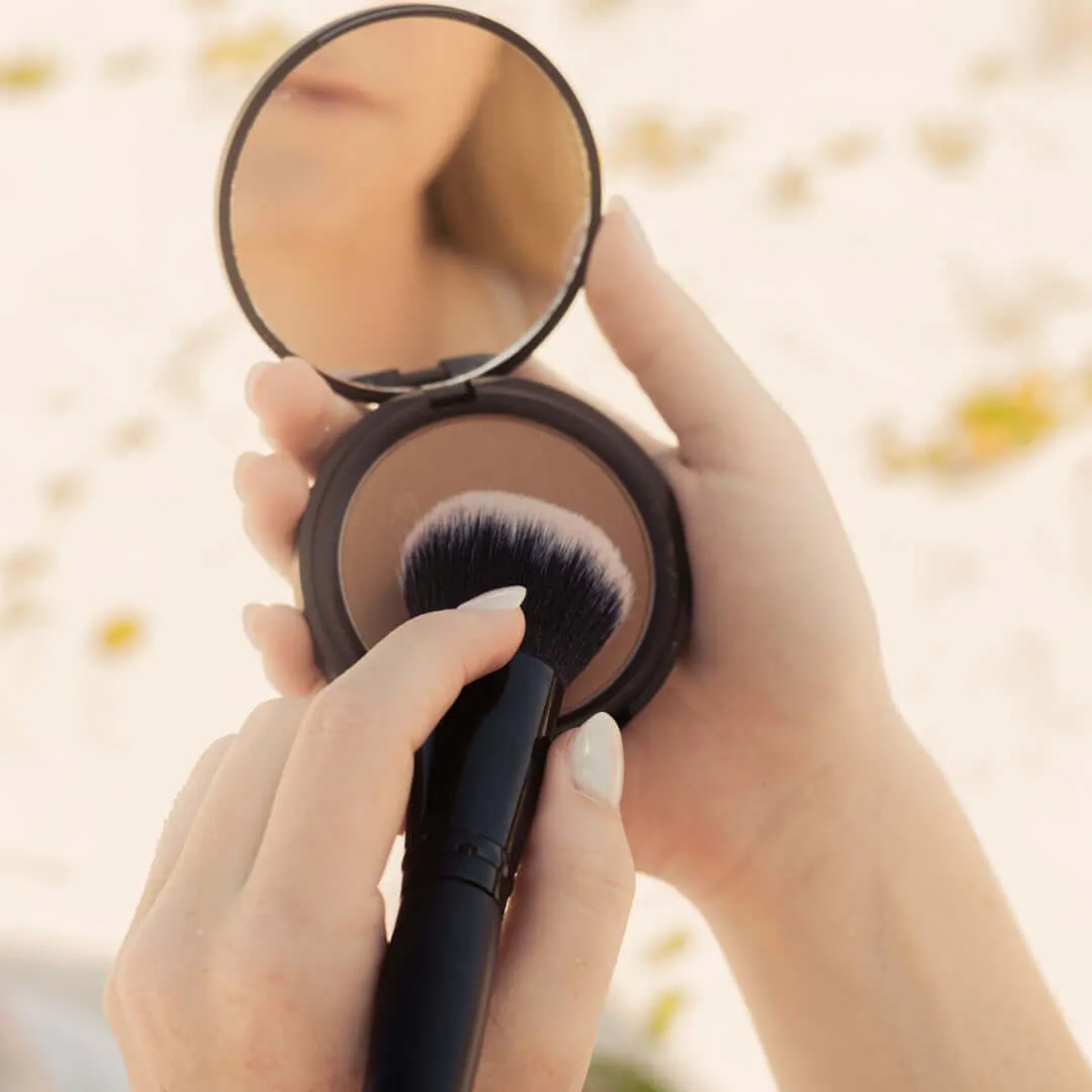 Toups and Co Bronzer pudder Touch of Sun naturlig glød